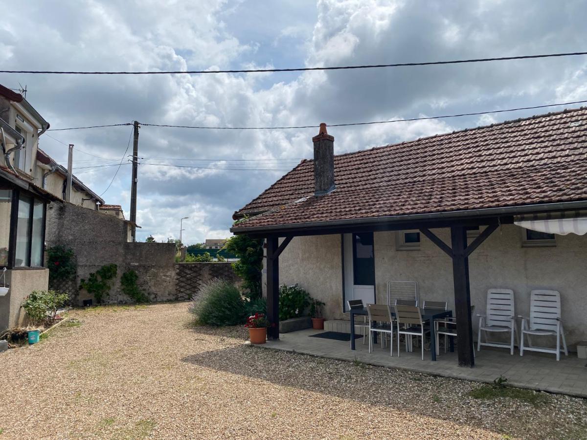 La petite Maison Villa Toulon-sur-Arroux Esterno foto